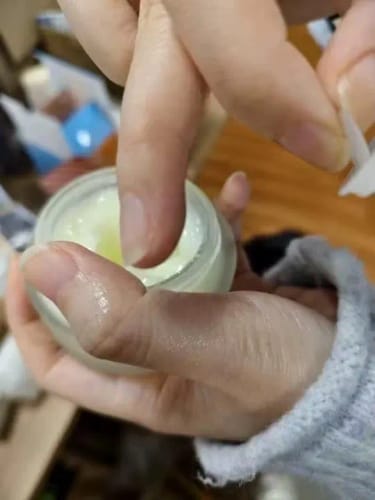 Customer photo review of Thriven Collagen Jelly Cream