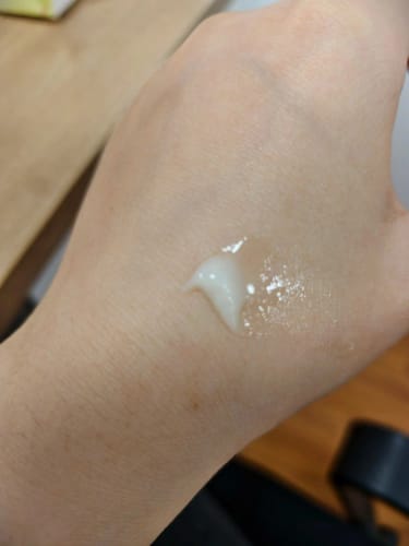 Customer photo review of Thriven Collagen Jelly Cream