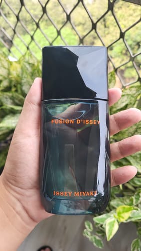 Customer photo review of Issey Miyake Fusion D'issey Eau De Toilette For Men