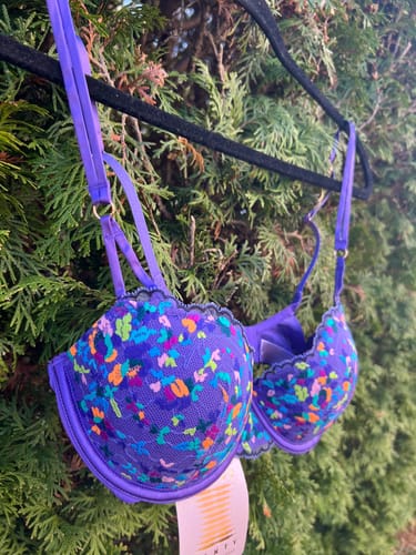 Customer photo review of Savage x Fenty NWT/NWOT Bralettes & Bras