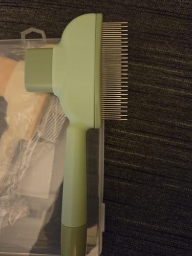 Customer photo review of Cat Dog Comb Groomer Brush