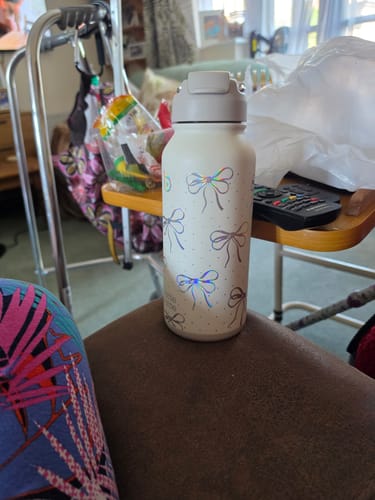 Customer photo review of Hydro X Bottle 32oz - Bow