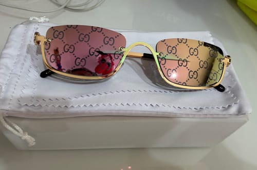 Recensione con foto di un cliente su Occhiali da sole Gucci GG1278S