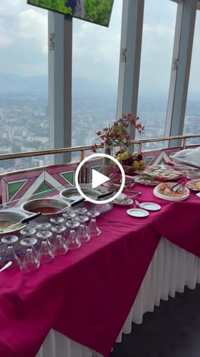 Customer video review of Brunch
