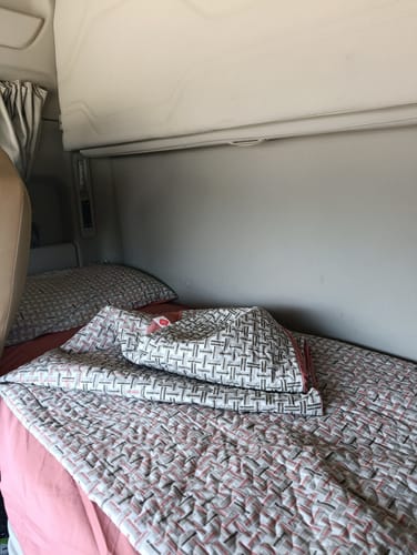 Customer photo review of Petite Tek Kişilik Complete Set Mote Kiremit