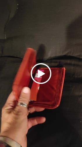 Customer video review of Retro Leather Multifunctional Wallet