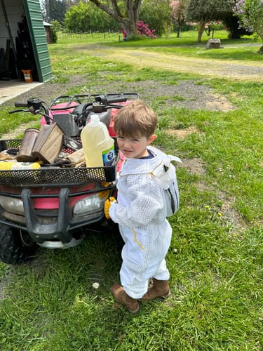 Customer photo review of Kids - Triple Layer Protective Ventilated Bee Suit W/ Veil - AirFlow Series