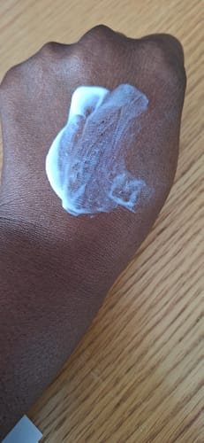 Customer photo review of Round Lab - Birch Juice Moisturising Sunscreen 50ml