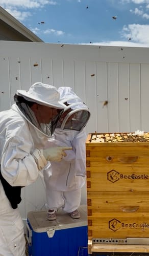 Customer photo review of Kids Bee Suit w/ Veil