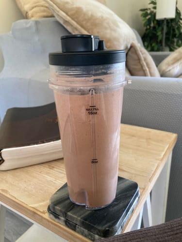 Customer photo review of Bariatric Advantage HPMR Shakes