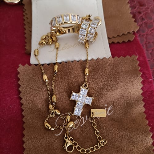 Customer photo review of Collana "Vicino al cuore"