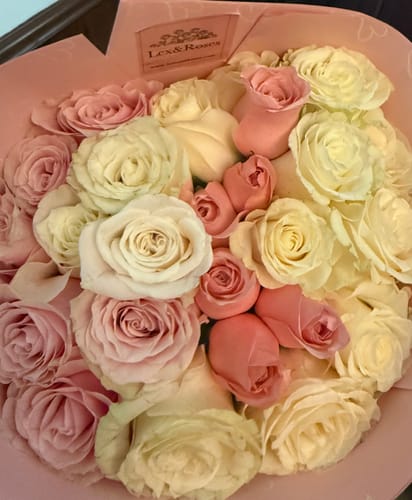Customer photo review of Pink Deluxe Rose Bouquet - Mother's Day