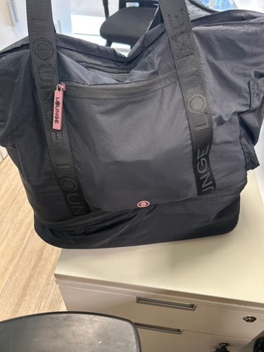 Reseña con foto de un cliente sobre Bolso Nylon Deporte Active