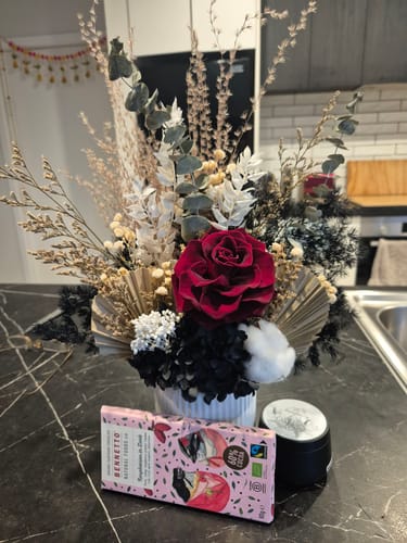 Customer photo review of Crimson Kiss Vase