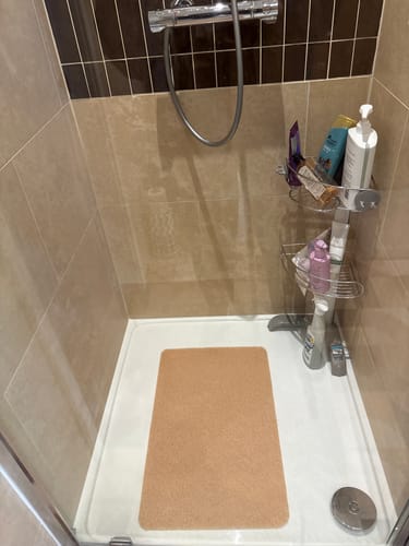 Customer photo review of Magicwipe™ - Non-Slip Shower Mat