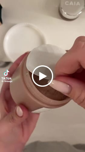 Customer video review of Beauty of Joseon Red Bean Refreshing Pore Mask 140ml