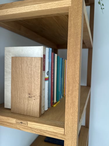 Customer photo review of Buchstütze Starke Schulter
