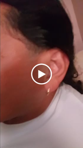 Customer video review of Men's Gold Hoop Earrings in 14K Gold - 15mm