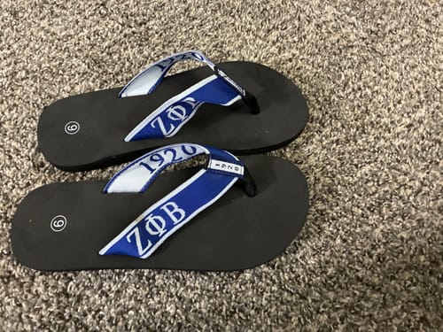 Customer photo review of Zeta Flip flops