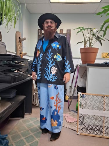 Customer photo review of Mens Underwater World Print Short-Sleeve Shirt SKUL20188