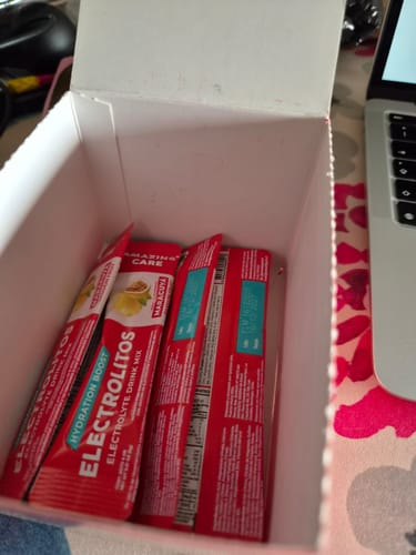 Customer photo review of Electrolitos en Polvo Sabor Maracuyá 30 Sticks