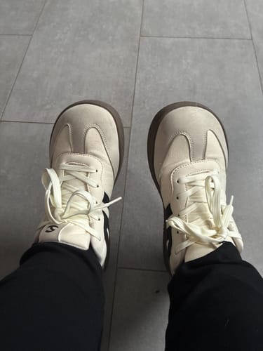 Customer photo review of Lily - Zapatos De Punta Ancha