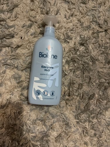 Customer photo review of Biolane Baby Cleaning Water, Eau Pure H20 - Gentle, Natural, and Safe for Newborns and Sensitive Skin - 750ml
