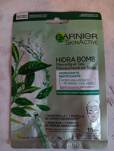 Customer photo review of Garnier Face Mask Sheet 32g Skin Active Hydra Bomb Green Tea