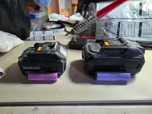 Customer photo review of Samsung 40T 21700 4000mAh 35A Battery