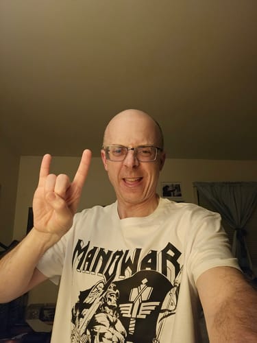 Customer photo review of MANOWAR T-SHIRT HAIL TO ENGLAND WHITE