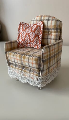 Customer photo review of Arm Chair Pin Cushion FREE PATTERN