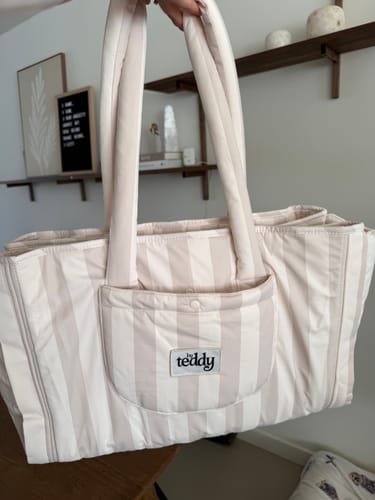 Customer photo review of Summer Breeze Cooling Settle Mat Tote