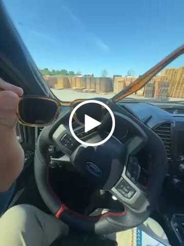 Customer video review of LAUTNER