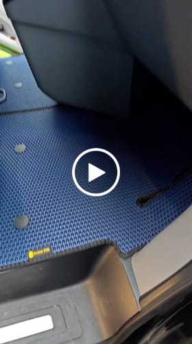 Customer video review of Fußmatten für Van - Kofferraumwanne