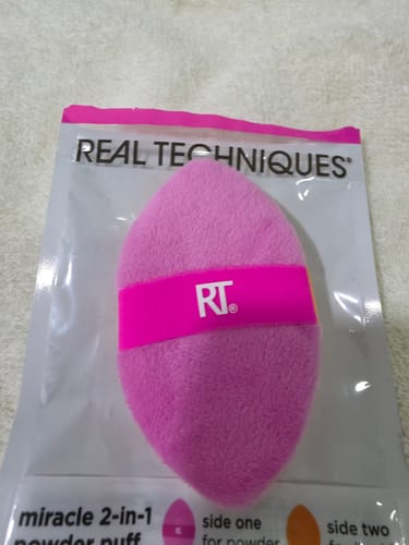 Customer photo review of Real Techniques Makeup Sponge Miracle 2 In 1 Powder Buff
