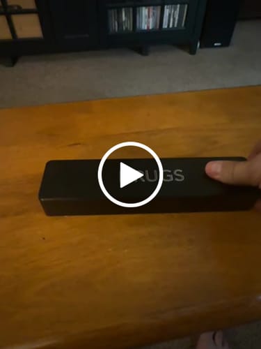 Customer video review of Weekly Case