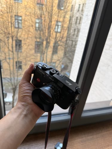 Customer photo review of Square Lens Hood for Voigtlander 35/40/50mm (Black Aluminum) Type 3