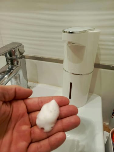 Customer photo review of Automatik Seifenspender – modern & hygienisch