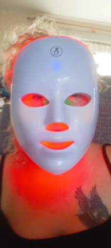 Customer photo review of 7-in-1 Youth-Renew LED Mask