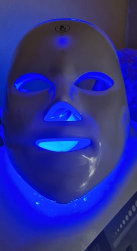 Customer photo review of 7-in-1 Youth-Renew LED Mask