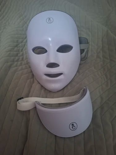 Customer photo review of 7-in-1 Youth-Renew LED Mask