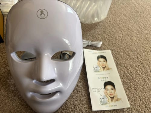 Customer photo review of 7-in-1 Youth-Renew LED Mask