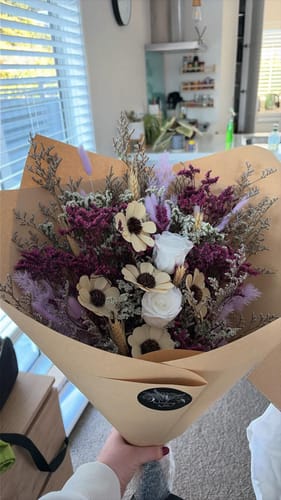 Customer photo review of Lilac Daisy Bouquet