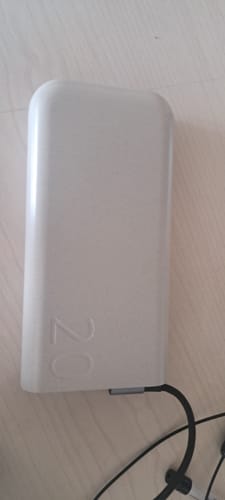 Reseña con foto de un cliente sobre Cargador Portatil Bateria Samsung Battery Pack 20000mah 45W