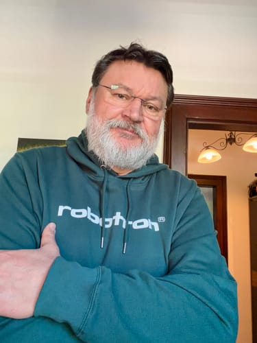 Customer photo review of DDR Ostalgie Kapuze / Organic Hoodie Unisex • ROBOTRON - dunkel
