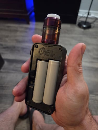 Customer photo review of Molicel P28A 18650 2800mAh 35A Battery