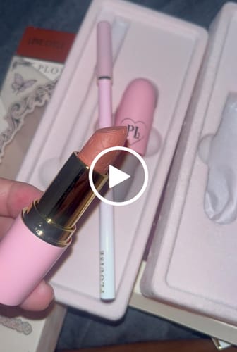 Customer video review of P. Louise Kiss and Makeup Lipstick & Lip Liner Kit