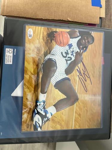 Customer photo review of Shaquille O'Neal Autograph Signing