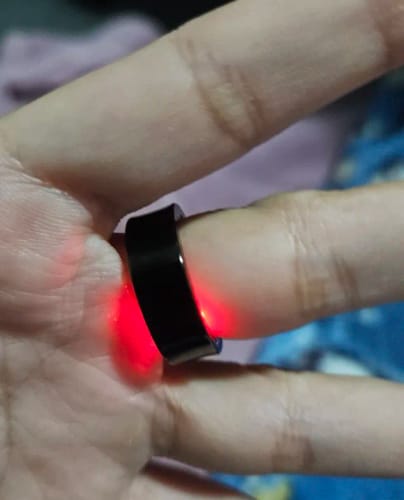 Customer photo review of Onyx Smart Ring