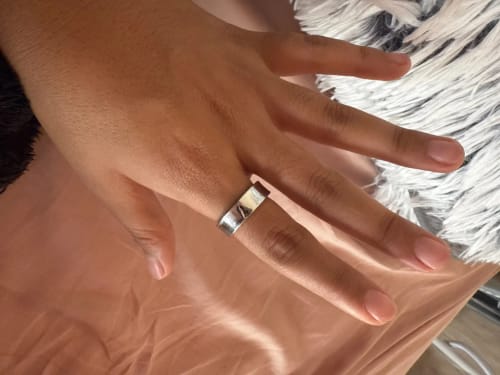 Customer photo review of Onyx Smart Ring